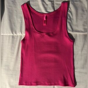 SKIMS Large Pink Cotton Rib Tank